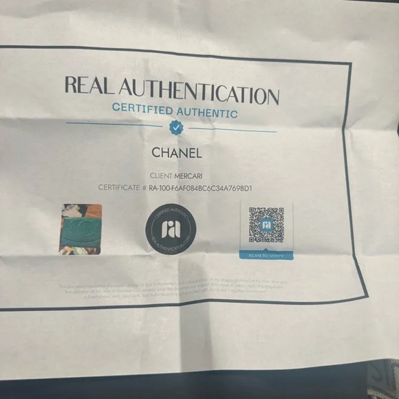 Chanel Caviar Timeless Wallet - rare green color - Picture 6 of 6